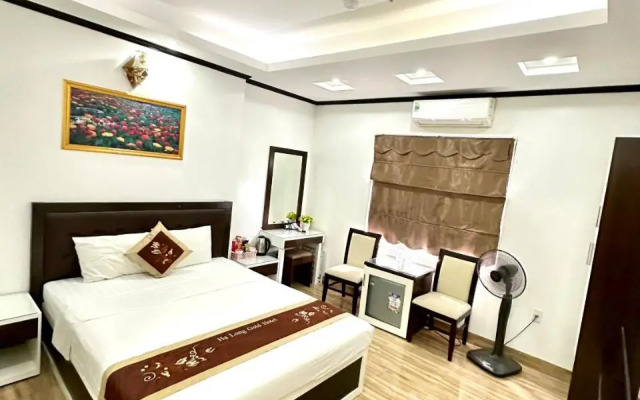 Ha Long Sail Hotel