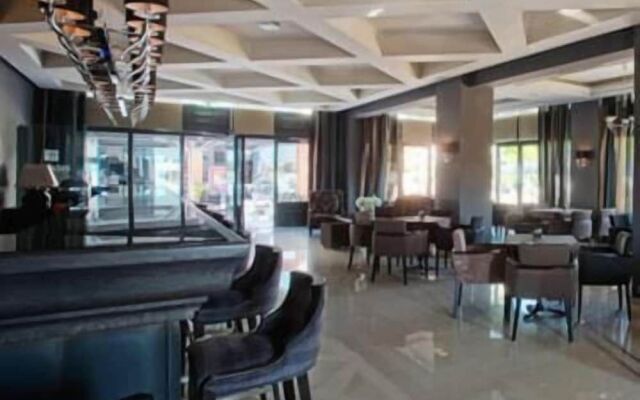 Theasis Hotel Paramythia