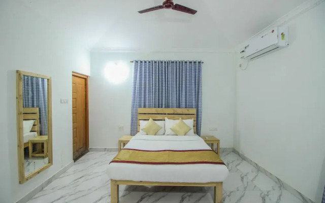 OYO 10296 Home Sunset View 3BHK Dona Paula