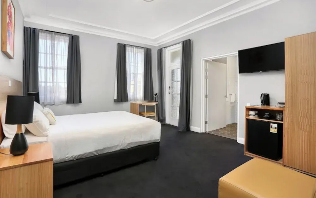 Penshurst Hotel