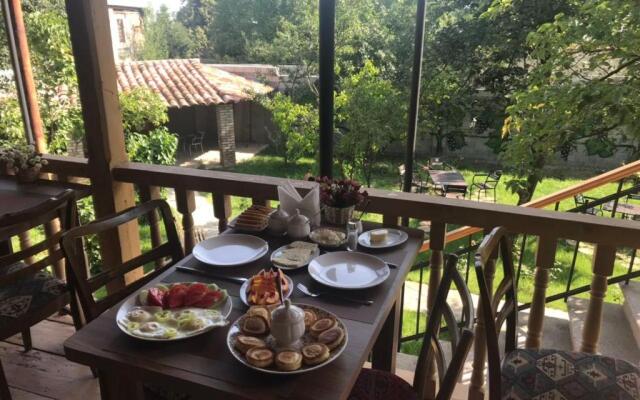 Guest House Chiko