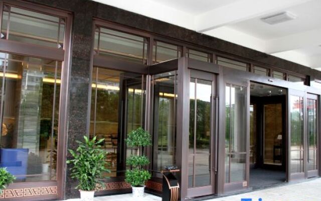 Yujiang Hotel