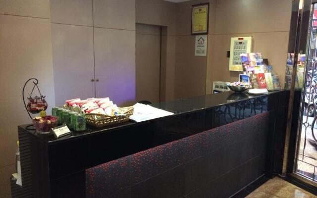 Just Live Inn Taipei Station