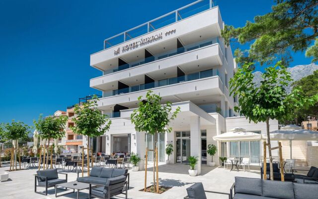 Hotel Mirjam