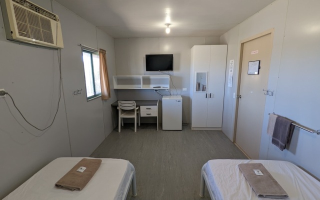 Longreach Outback Adventures – Guest Rooms – Longreach