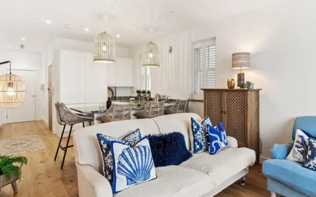 Ultra Marine - Large Roof Terrace Sea Views