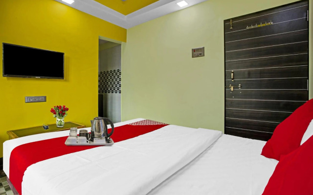 OYO 70016 Om Sai Ram Residency