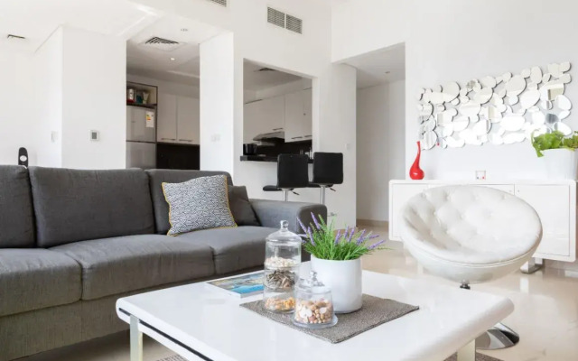 Maison Privee - Silverene