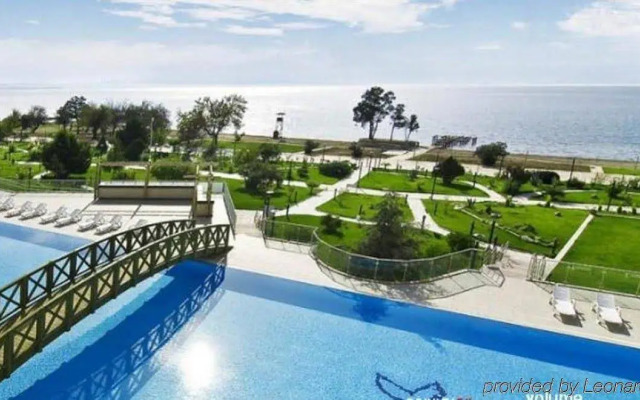 Adrina Termal Health & SPA Hotel