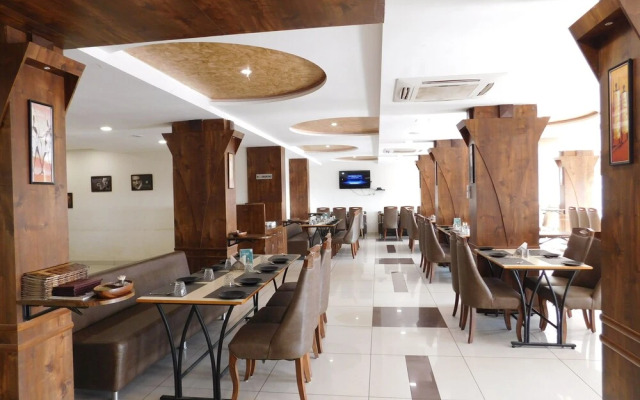 V by Vinnca Hotel Shiva