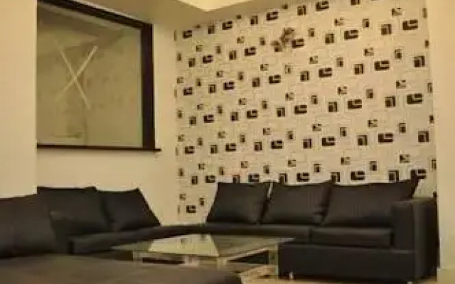 Waris Guest House Noida, Sec-30