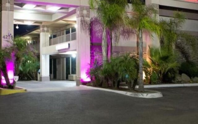 Ashlan Inn Hotel