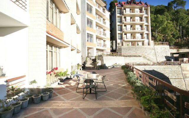 OYO 10985 Home Spacious 1BHK Barog