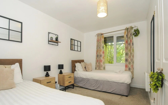 Valley Lodge 20