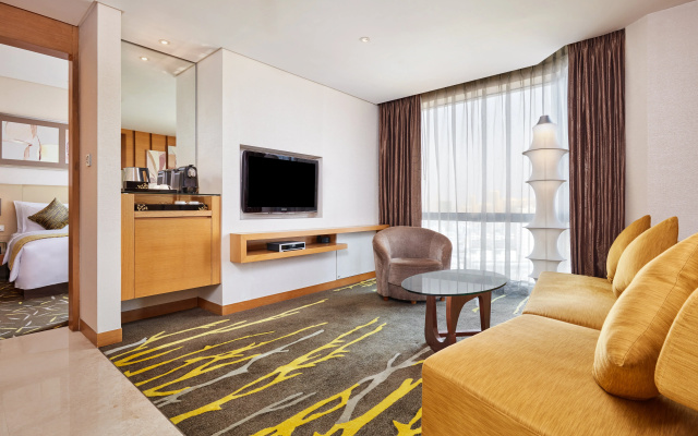 Crowne Plaza Zhongshan Wing on City by IHG