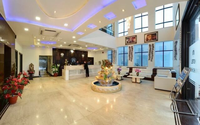 OYO 1493 Hotel Madhushrie