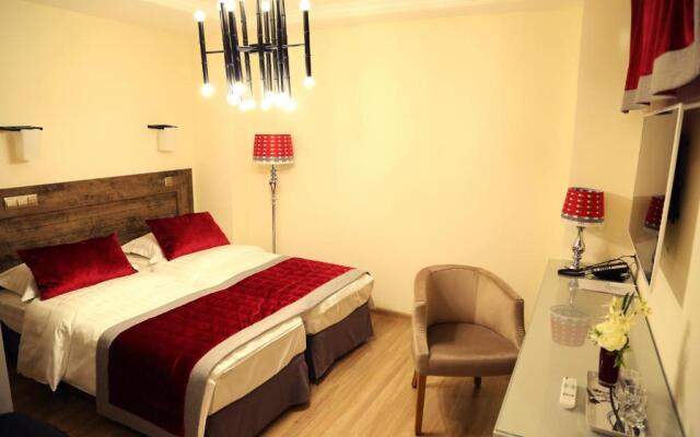 Grace Point Hotel