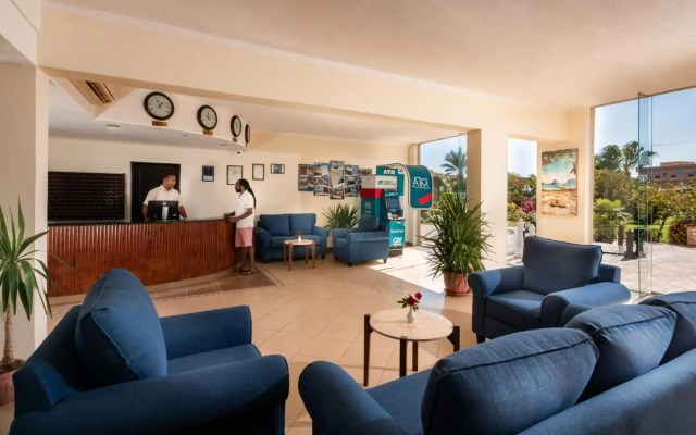 Wadi Lahmy Azur Resort