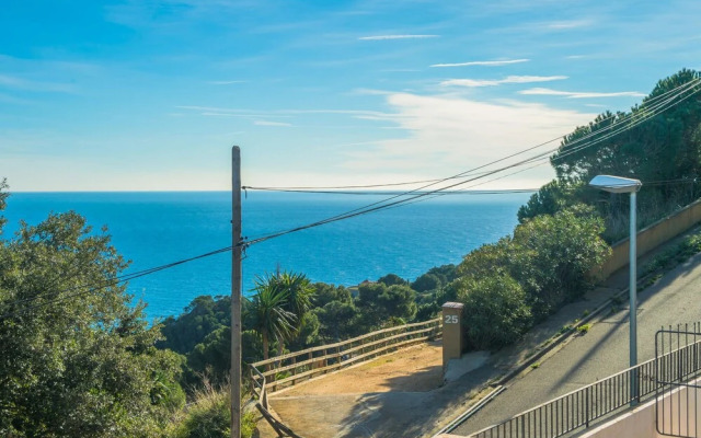 St-33 Begur SA Tuna 2 PAX