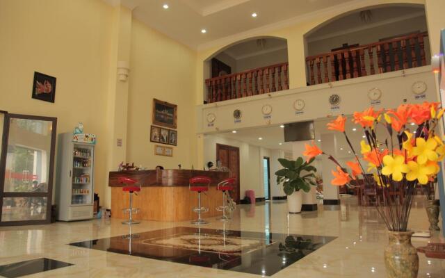 Bonnie Villa
