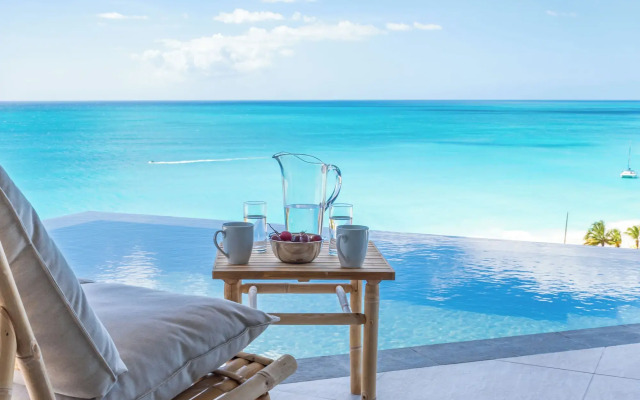 Tamarind Hills Resort & Villas
