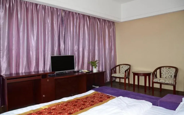 Jinyijia Hotel