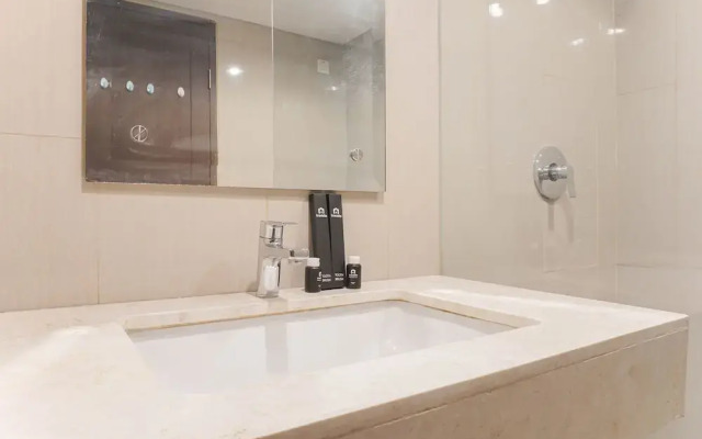 Comfortable And Nice Studio Room Apartement At H Residence