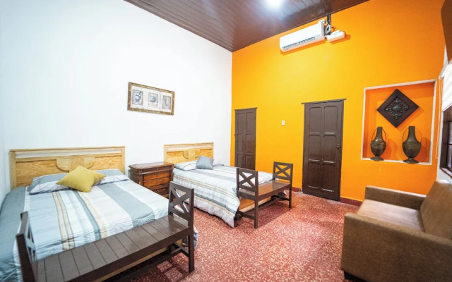 503 Casa Hostal