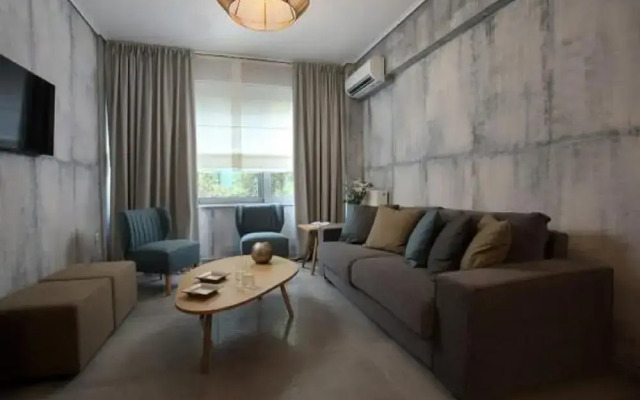 LeGeo-Luxurious Athenian Apartment