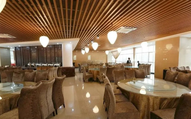 Kaiyue Holiday Hotel