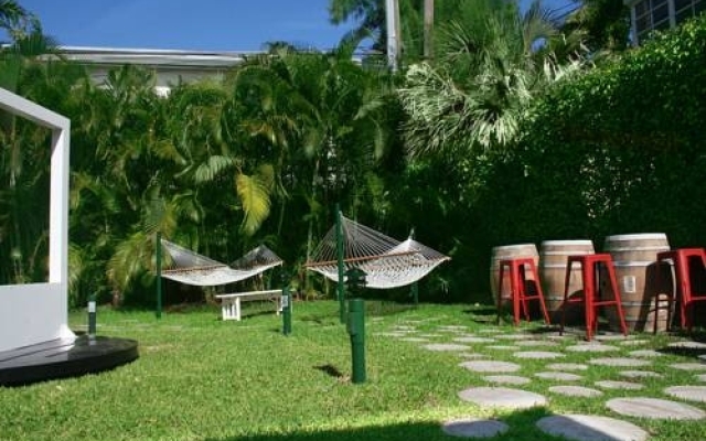 Lincoln Rd-Miami Beach-Charming Vacation Rentals