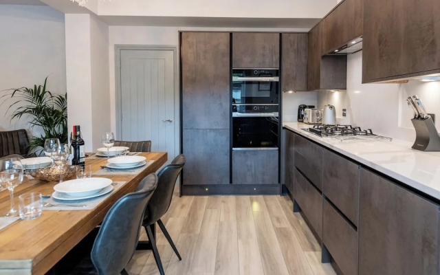 Briery House