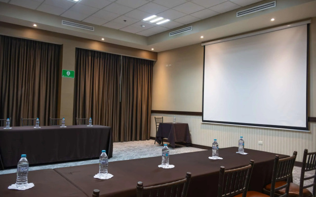 Best Western Premier Monterrey Aeropuerto