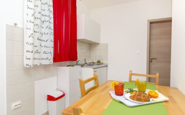 Apartments Pava