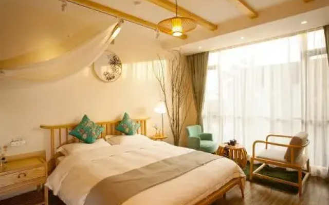 Tongxiang Wuzhen Linlu Guesthouse