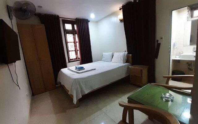 OYO 1000 Az Hotel
