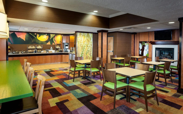 Fairfield Inn and Suites by Marriott Anchorage