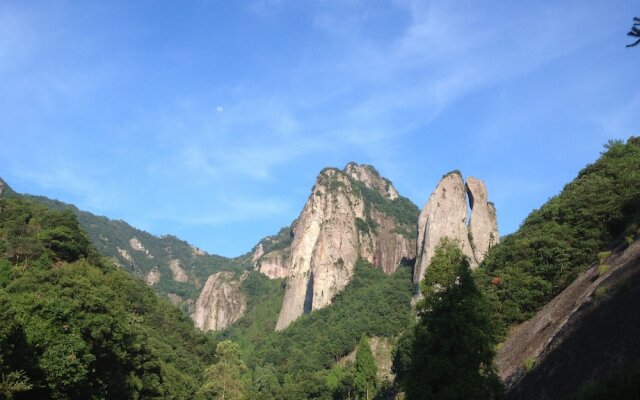 Seem Mountain Hotel Yan Dang