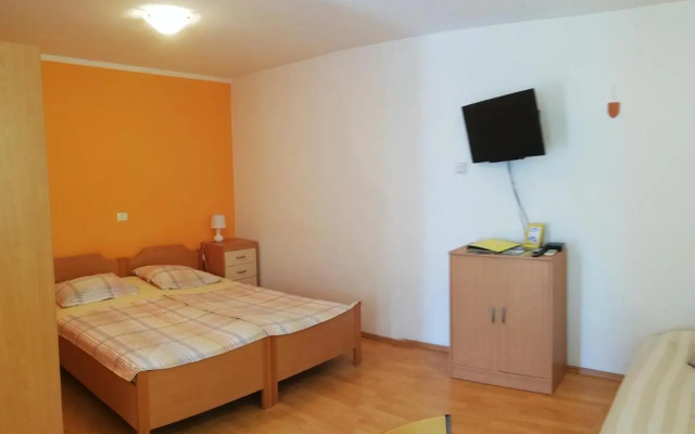 Apartma Brnistra