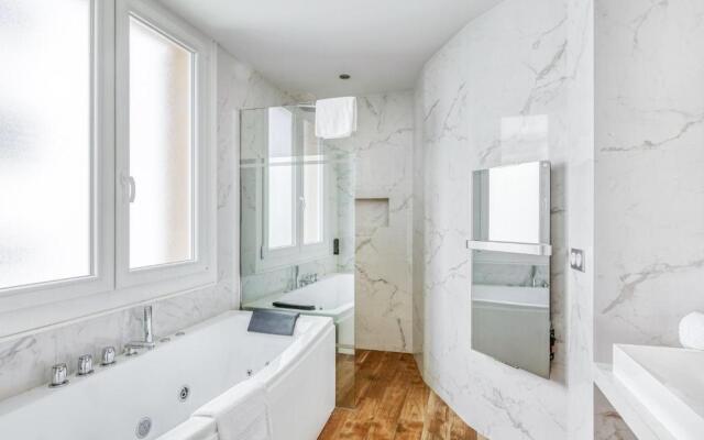 Superb Modern 2BR Flat Close to Croisette