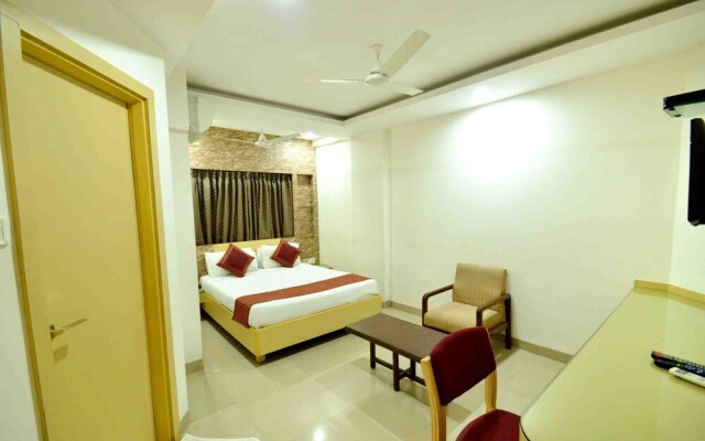 OYO 1498 Hotel Kalinga