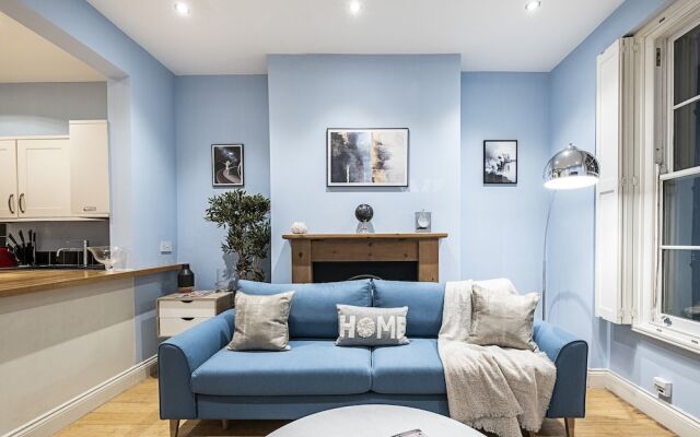 Penryn Apartment by Flexystays