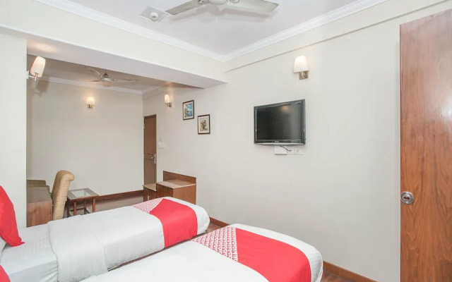 Nexstay Rainbow Business Hotel