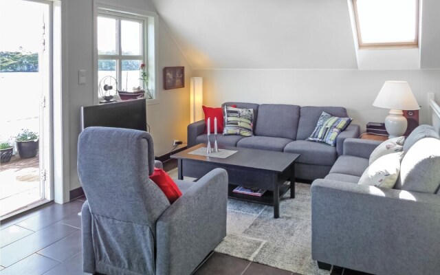 Amazing Home in Bakkasund With 3 Bedrooms and Wifi