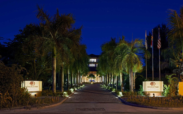 DoubleTree by Hilton Seychelles - Allamanda Resort & Spa