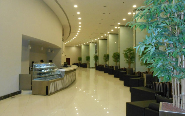 Grand Mayral Hotel