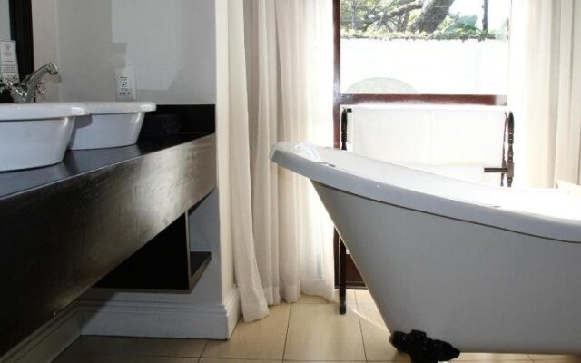 Sheppard Boutique Hotel