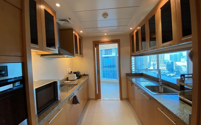 "Lux Bnb 2bd Panaromic Marina Views"