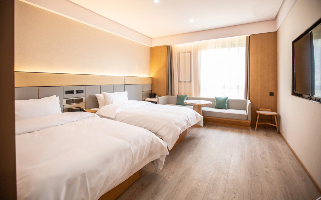 Yougo  Hotel