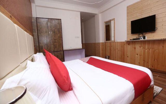 OYO 14858 Seven Hills